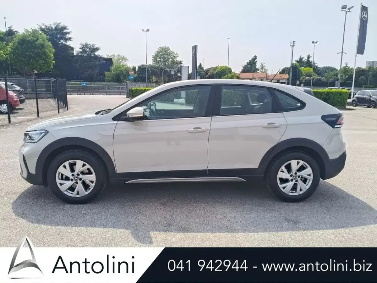 Usata VW Taigo Life 110 CV (80 kW) 2024 Beige SUV