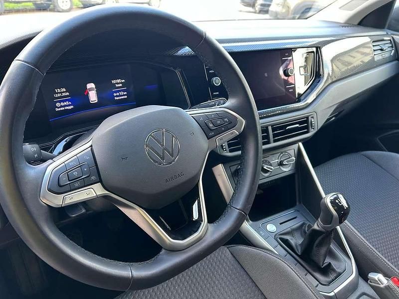 Usata VW Taigo Life 95 CV (69 kW) 2024 Grigio SUV