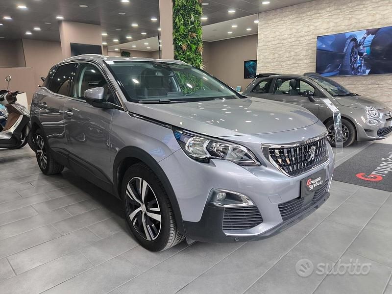 Usata Peugeot 3008 Business-Line 131 CV (96 kW) 2020 Grigio Station wagon