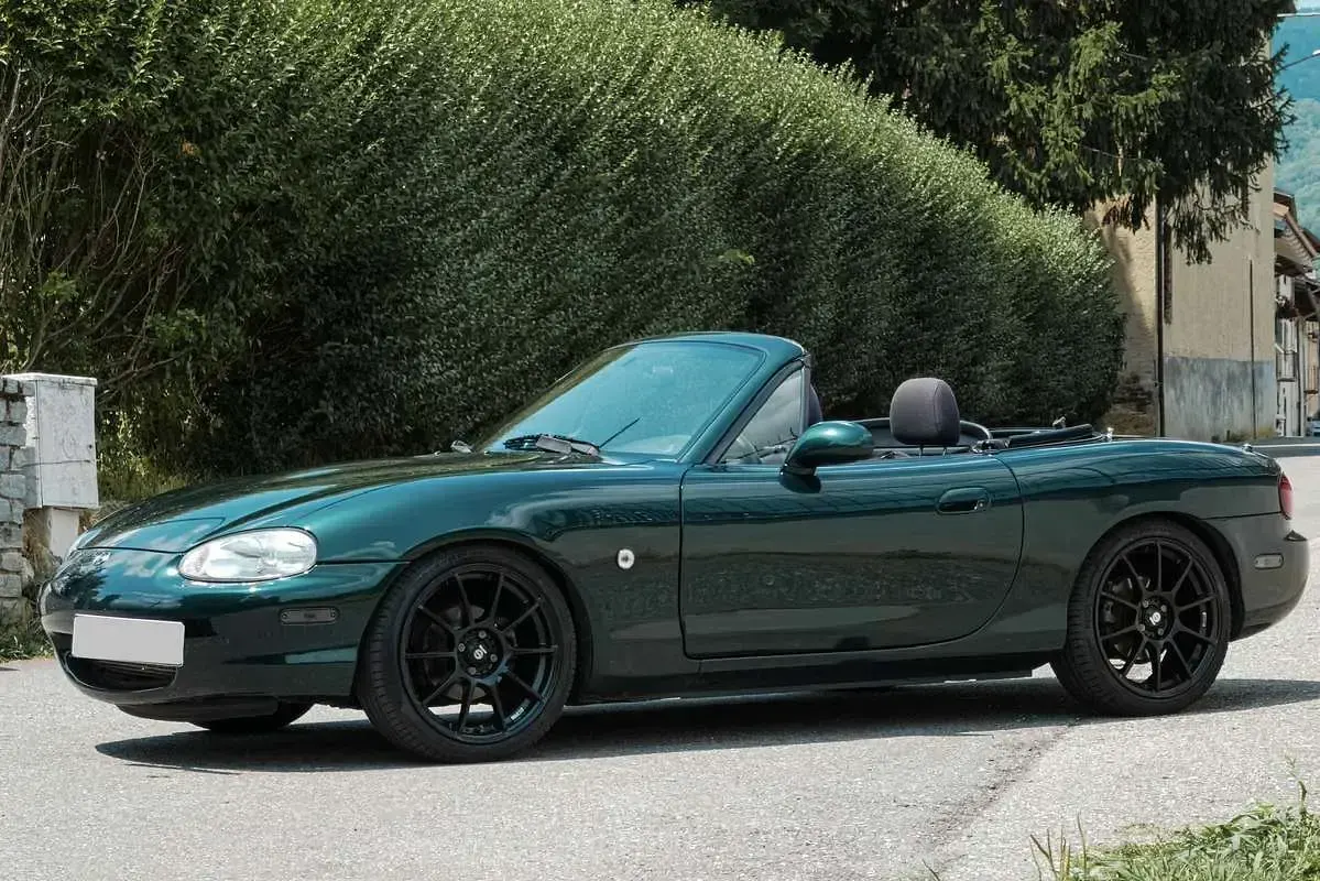 Usata Mazda MX5 140 CV (102 kW) 1998 Cabrio