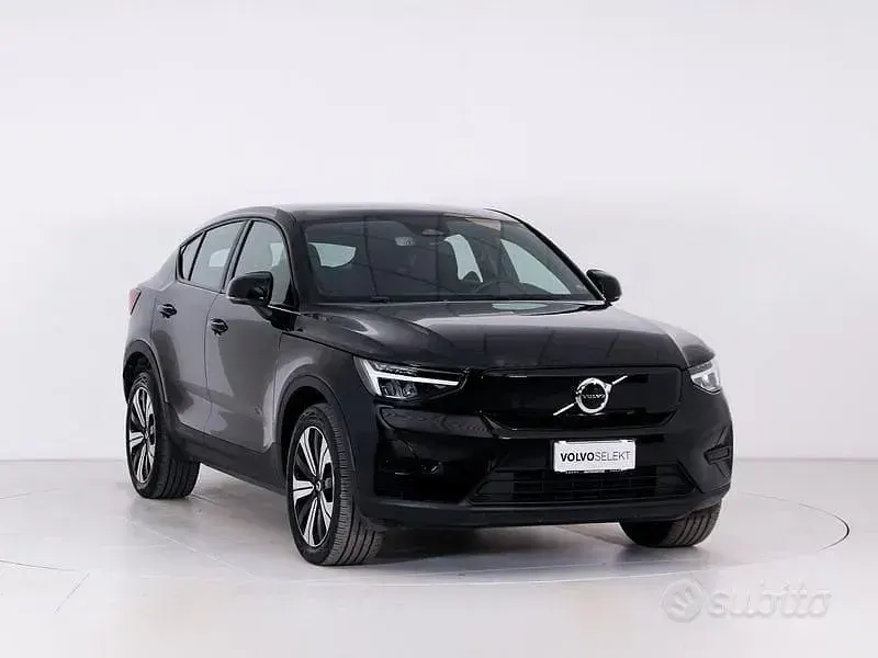 Usata Volvo C40 Plus 125 kW (170 CV) 2022 Nero SUV