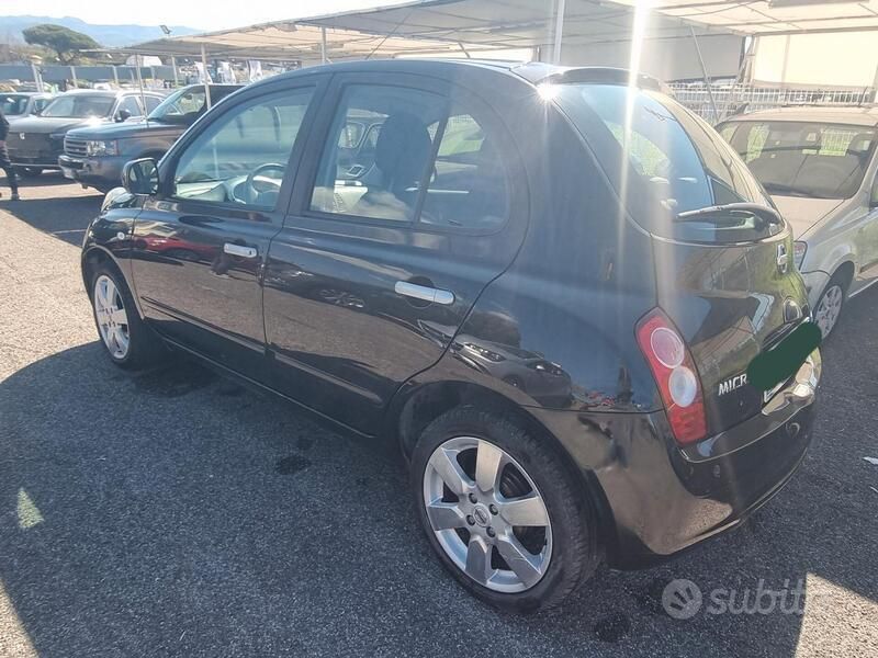 Usata Nissan Micra N-TEC 80 CV (58 kW) 2010 Nero Utilitaria