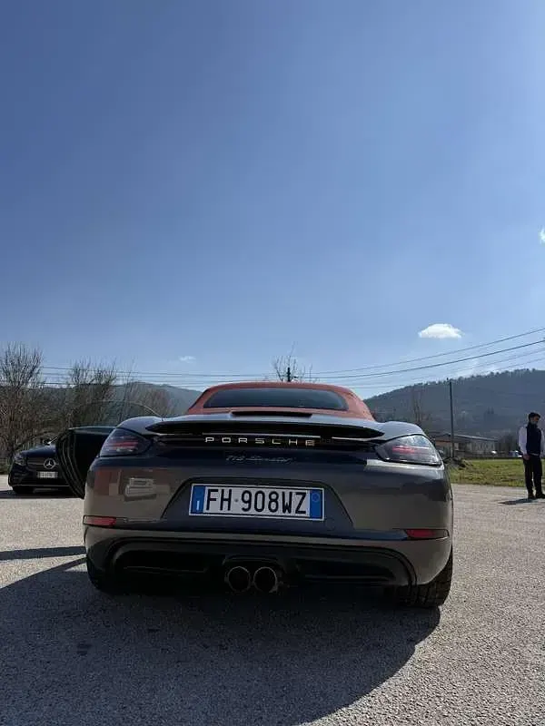 Usata Porsche 718 299 CV (219 kW) 2017