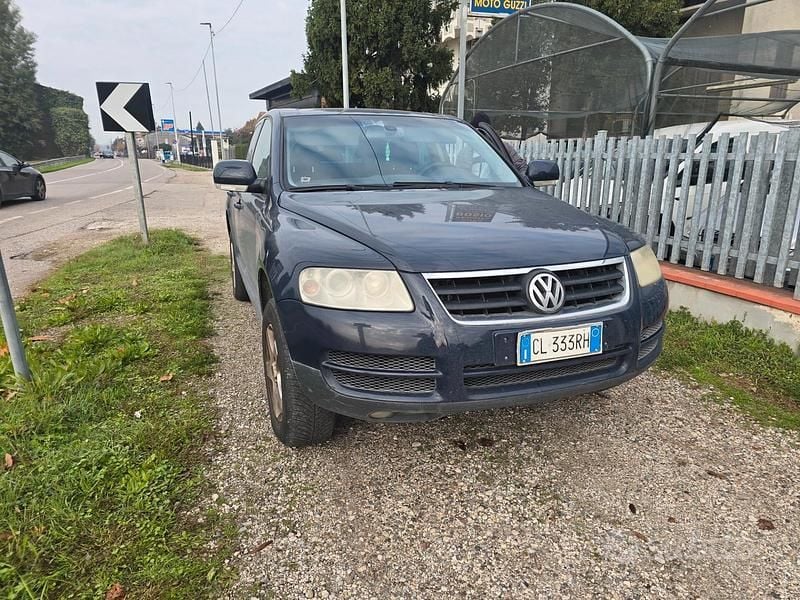Usata VW Touareg R 174 CV (127 kW) 2004 Blu SUV