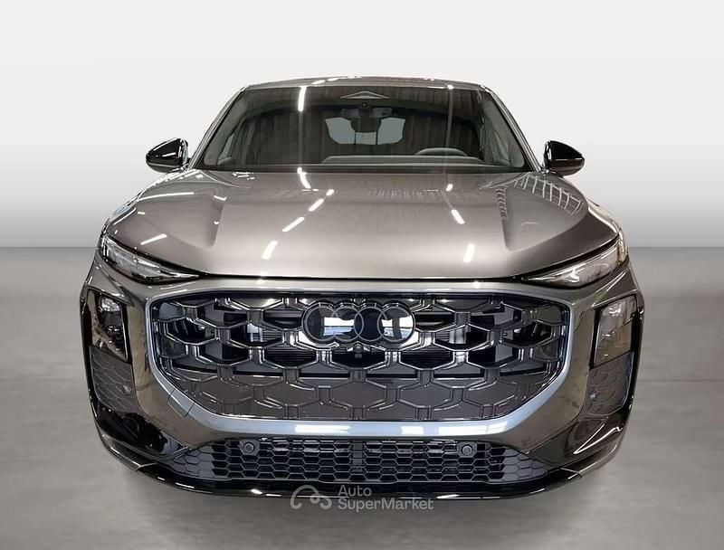 Nuova Audi Q3 Sportback Ambiente 272 CV (200 kW) 2026 Gray SUV