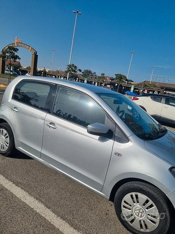 Usata VW up! 82 CV (60 kW) 2014 Grigio Utilitaria