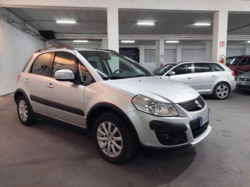 Usata Suzuki SX4 GLX 135 CV (99 kW) 2011 Argento SUV