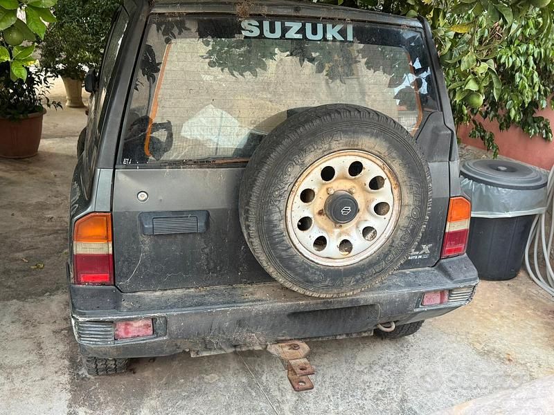 Usata Suzuki Vitara 1989 SUV
