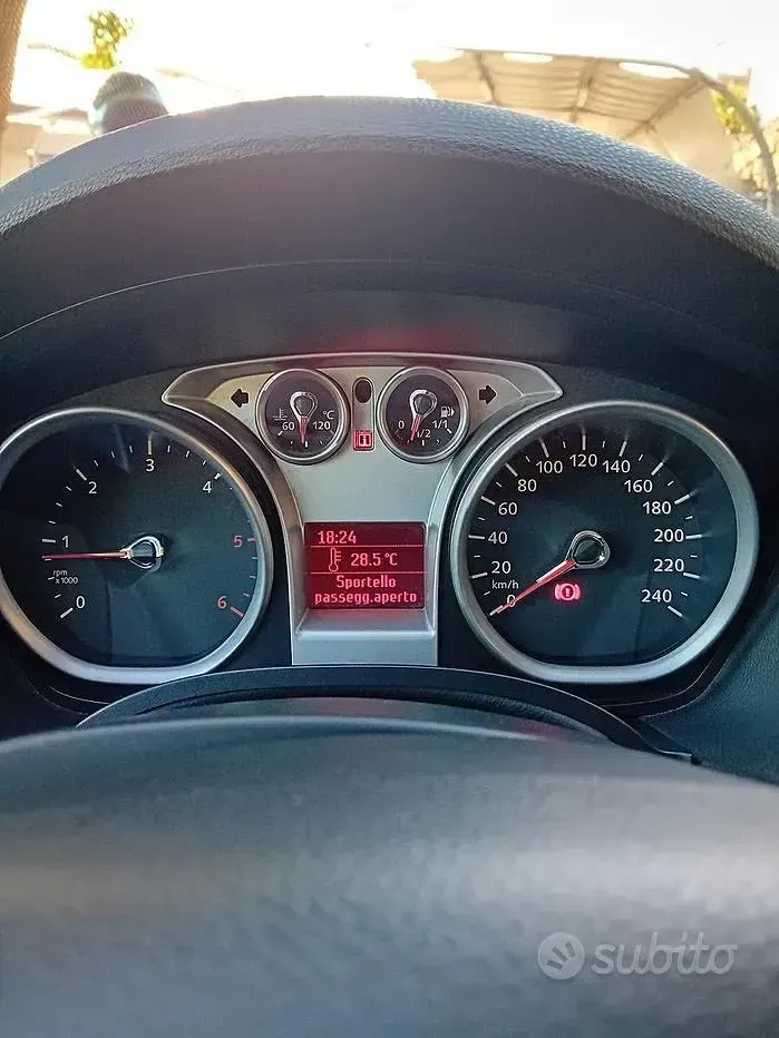 Usata Ford Kuga 163 CV (119 kW) 2012 SUV