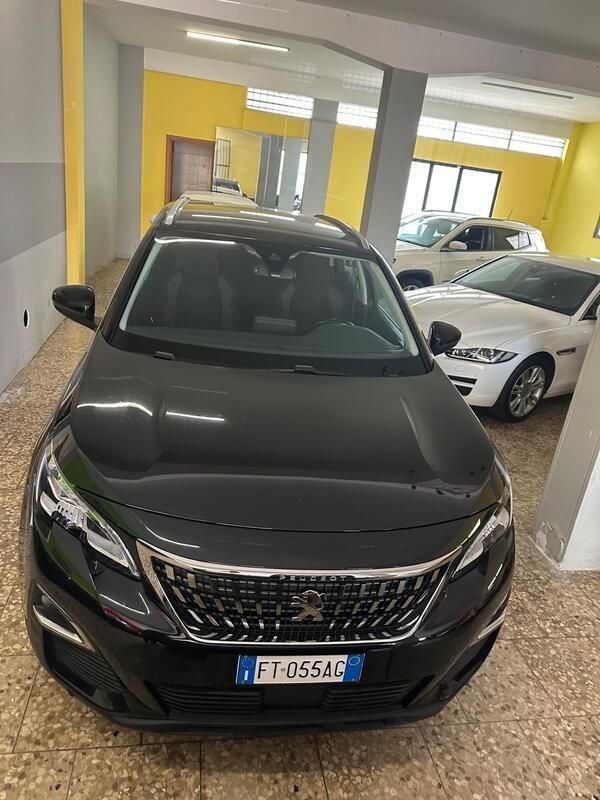Usata Peugeot 3008 120 CV (88 kW) 2018 Nero Station wagon