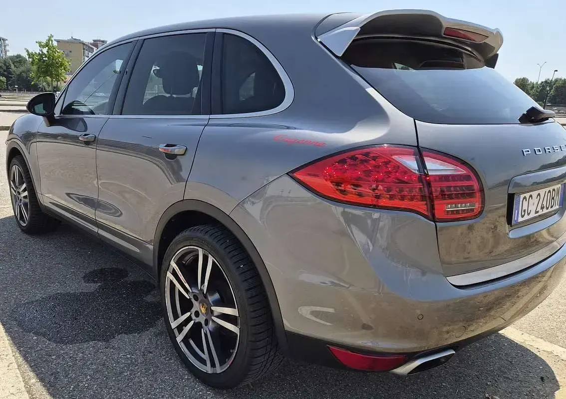 Usata Porsche Cayenne 250 CV (183 kW) 2015 SUV