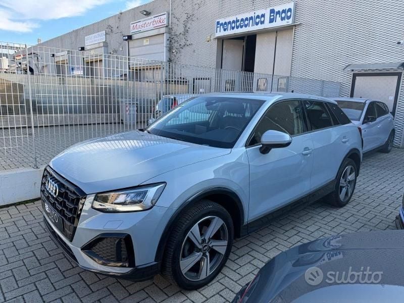Usata Audi Q2 Admired 116 CV (85 kW) 2021 Grigio SUV