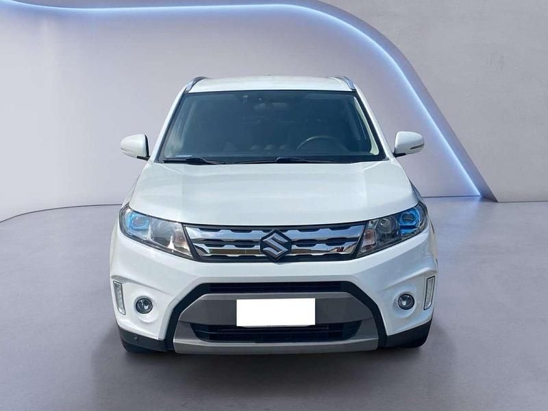 Usata Suzuki Vitara Exclusive 120 CV (88 kW) 2017 Argento SUV