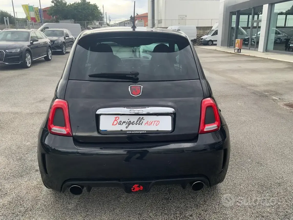 Usata Abarth 500 Custom 135 CV (99 kW) 2014 Nero Berlina