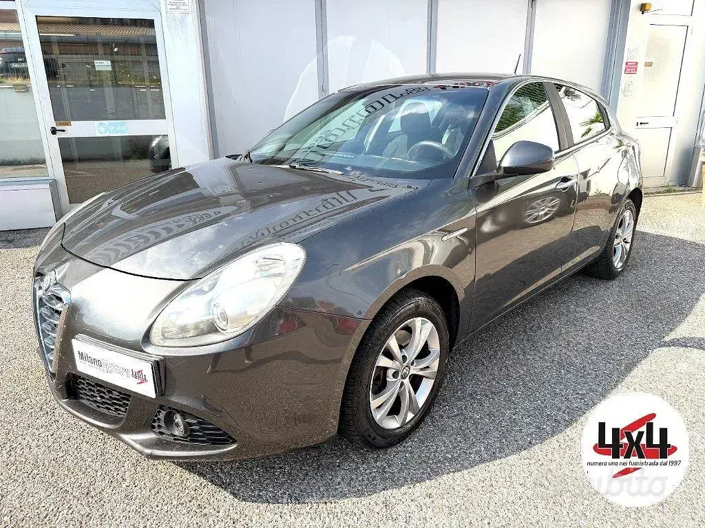 Usata Alfa Romeo Giulietta Progression 140 CV (102 kW) 2012 Utilitaria