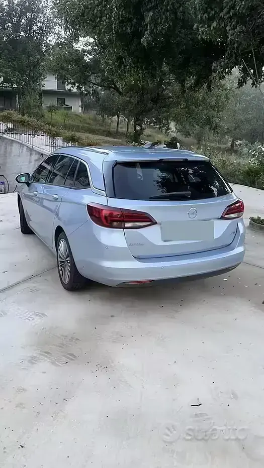 Usata Opel Astra 110 CV (80 kW) 2016 Grigio Station wagon