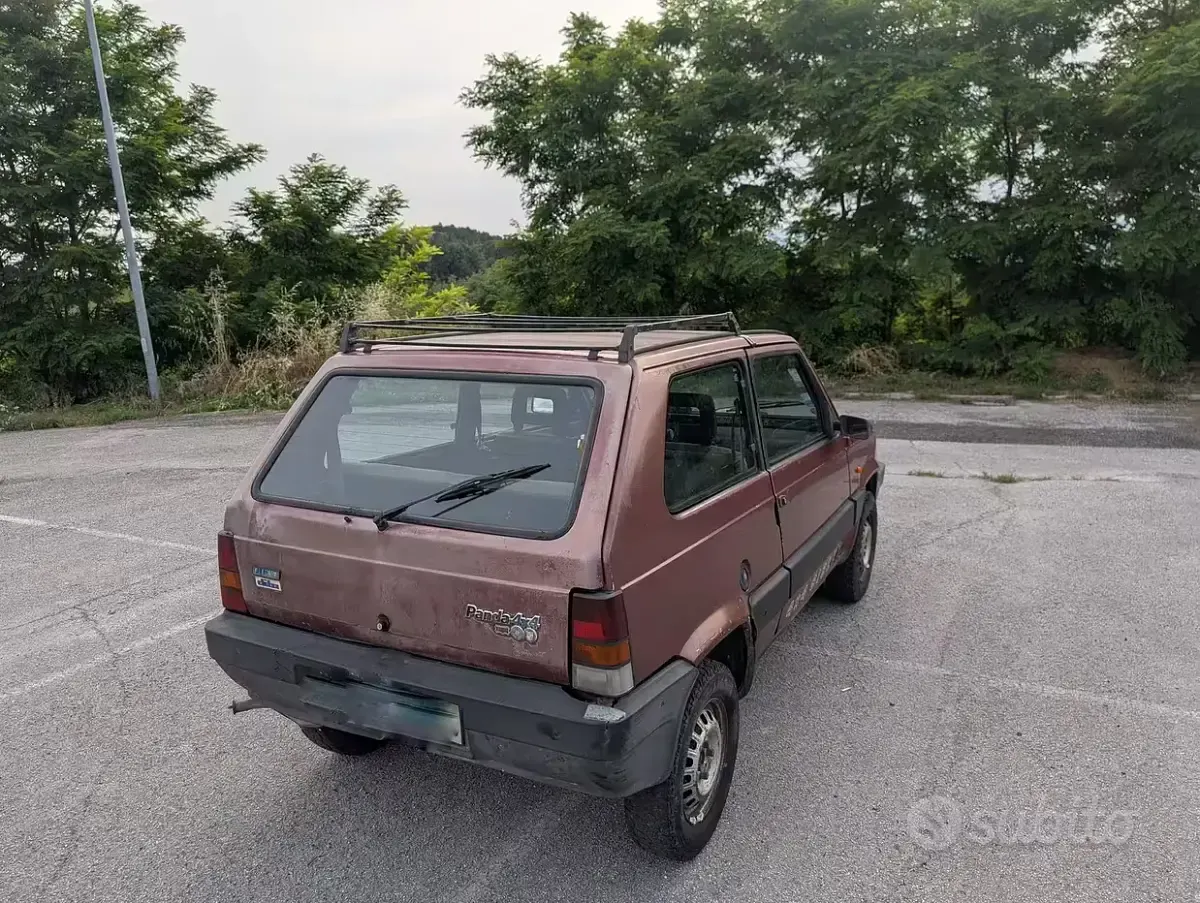 Usata Fiat Panda 4x4 50 CV (36 kW) 1990 Utilitaria