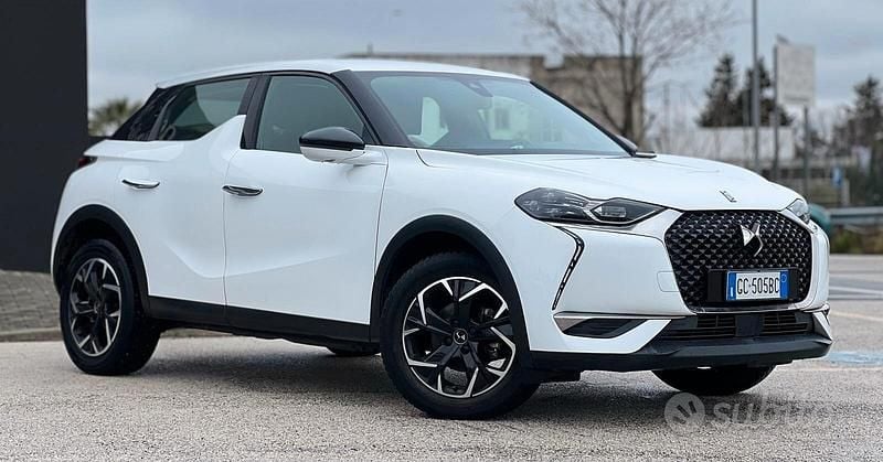 Usata DS Automobiles DS3 So Chic 101 CV (74 kW) 2020 Bianco Station wagon