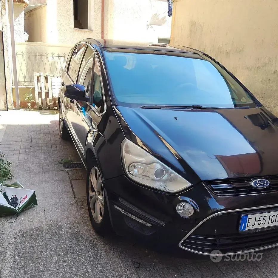 Usata Ford S-MAX S 163 CV (119 kW) 2011 Monovolume