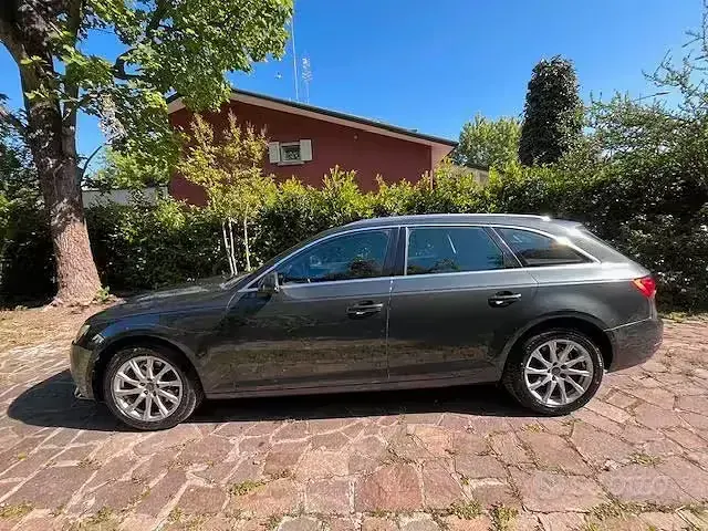 Usata Audi A4 150 CV (110 kW) 2016 Grigio Station wagon