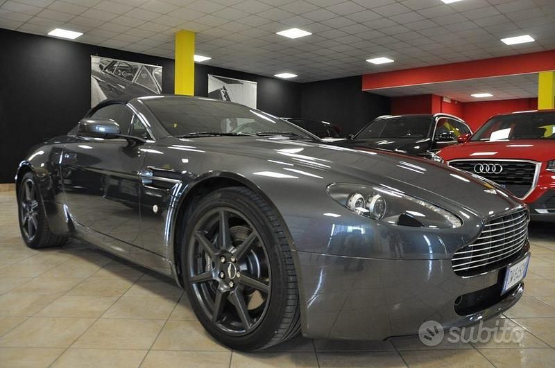 Usata Aston Martin V8 Vantage 385 CV (283 kW) 2009 Antracite Cabrio