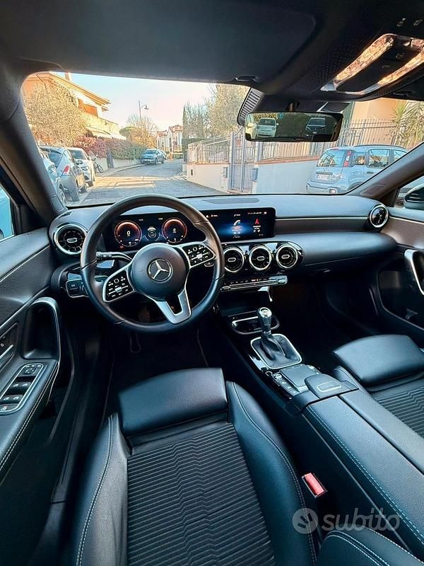 Usata Mercedes A180 Progressive 136 CV (100 kW) 2021 Nero Berlina