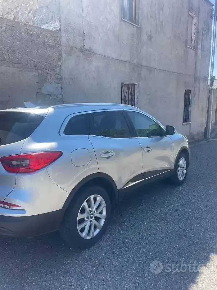 Usata Renault Kadjar 116 CV (85 kW) 2022 Grigio SUV