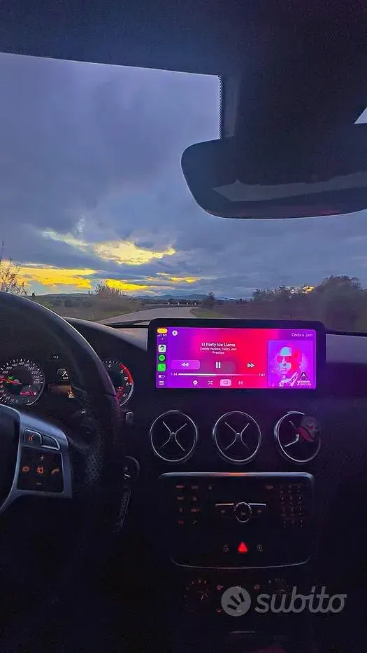 Usata Mercedes A180 AMG 109 CV (80 kW) 2014 Nero Utilitaria