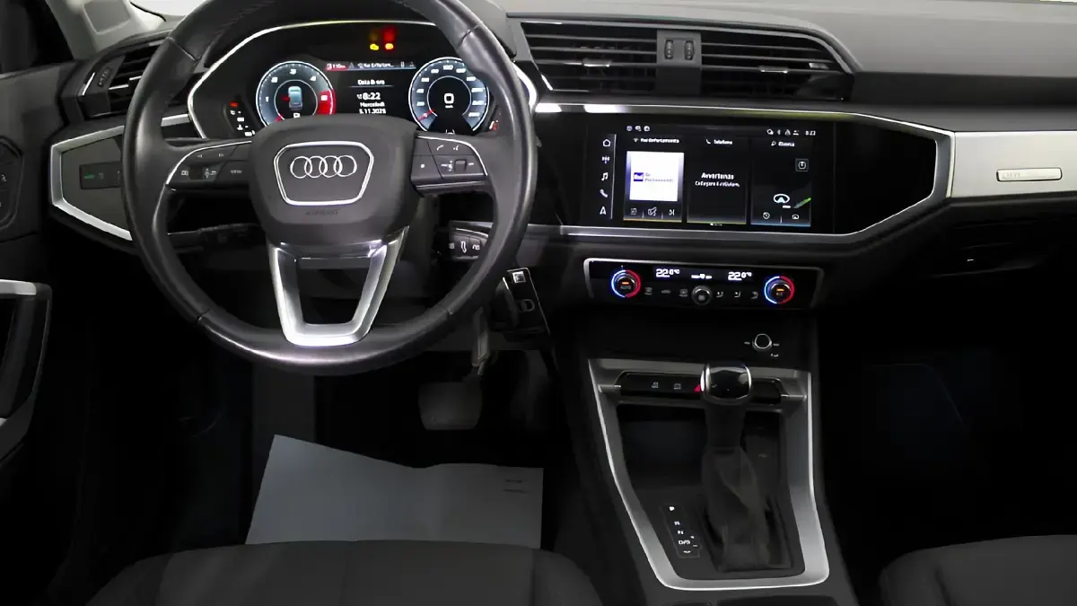 Usata Audi Q3 Advanced Plus 150 CV (110 kW) 2024 Blu navarra metallizzato SUV