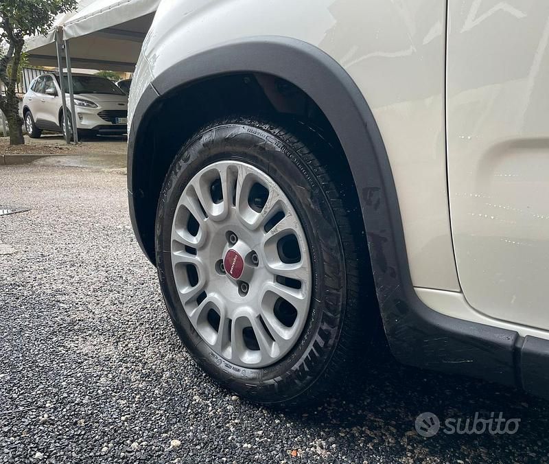 Usata Fiat Panda Cross Cross 69 CV (50 kW) 2023 Bianco Utilitaria