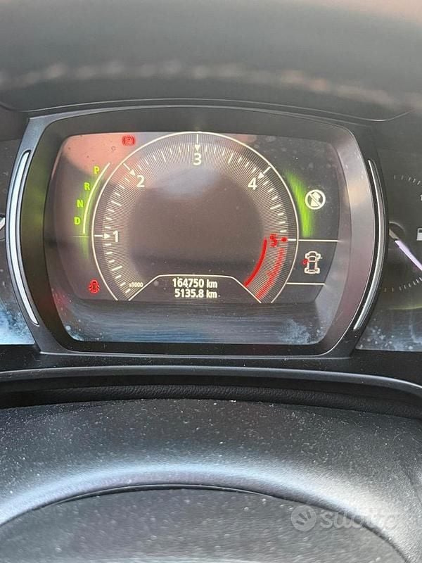 Käytetty Renault Koleos 190 HP (139 kW) 2018 Katumaasturi