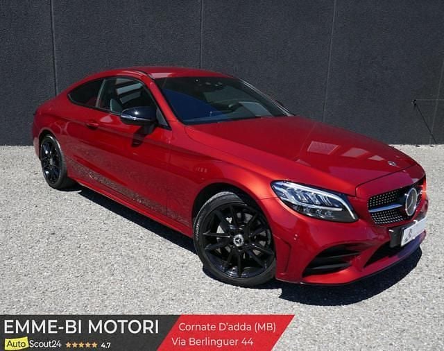 Usata Mercedes C180 Premium 156 CV (114 kW) 2019 Rosso Coupé