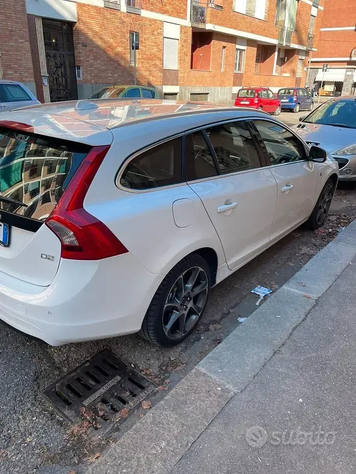 Usata Volvo V60 2018 Station wagon