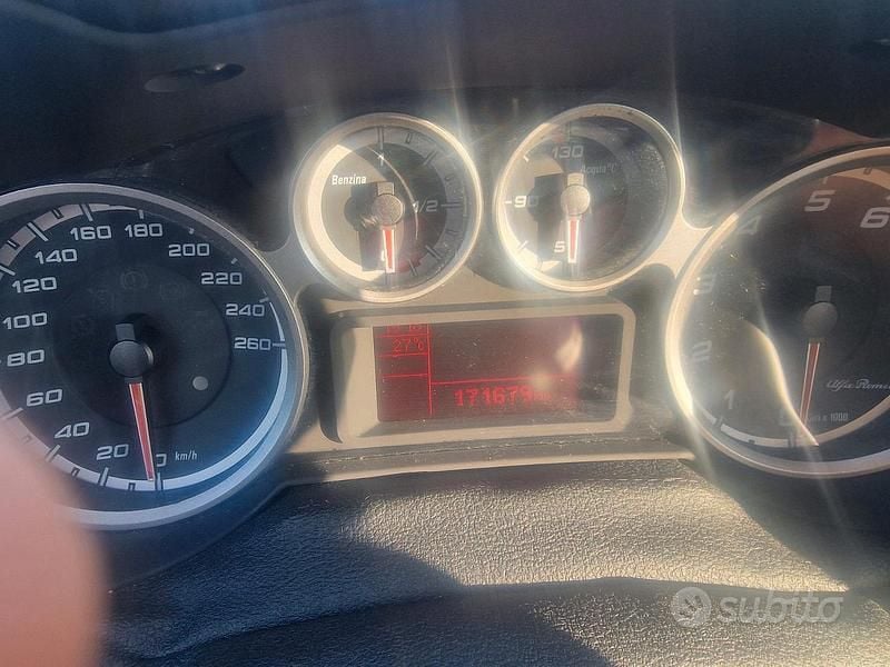 Usata Alfa Romeo MiTo 120 CV (88 kW) 2013 Nero Utilitaria