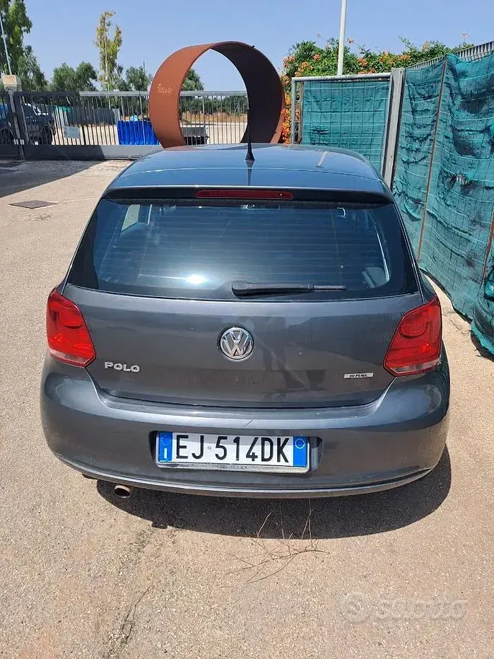 Usata VW Polo 82 CV (60 kW) 2011 Grigio Utilitaria