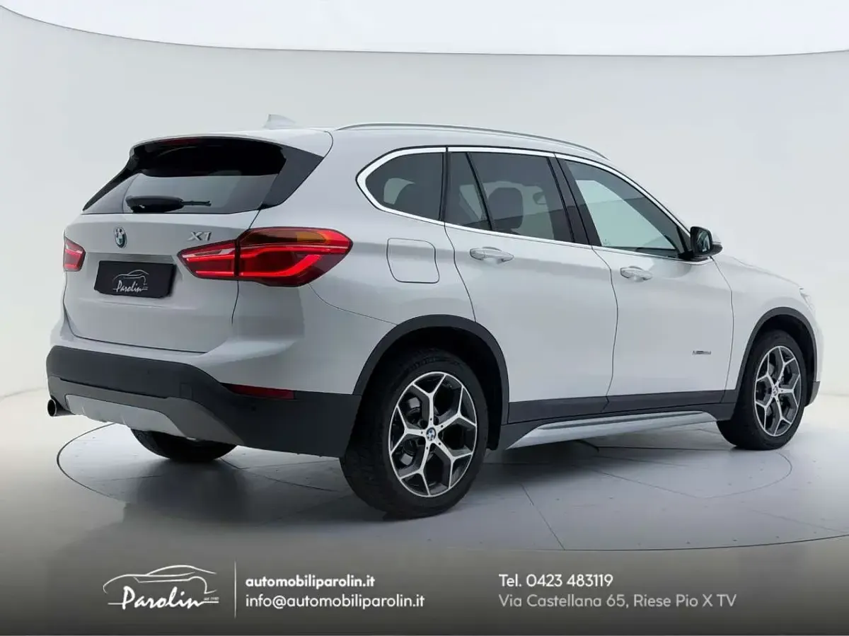 Usata BMW X1 xLine 150 CV (110 kW) 2017 Mineral white SUV