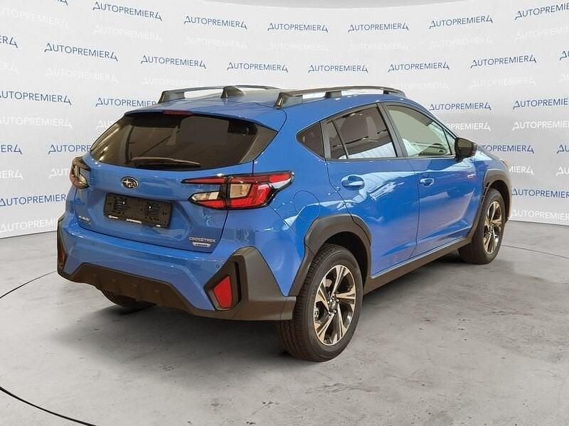 Usata Subaru Crosstrek Style 136 CV (100 kW) 2023 Arancione SUV
