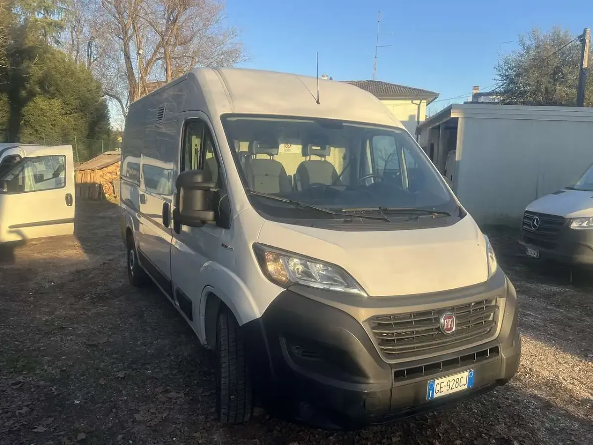 Usata Fiat Ducato 143 CV (105 kW) 2021 Other Furgone