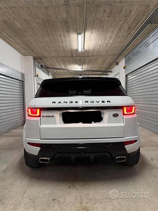 Usata Land Rover Range Rover evoque 150 CV (110 kW) 2018 Bianco SUV