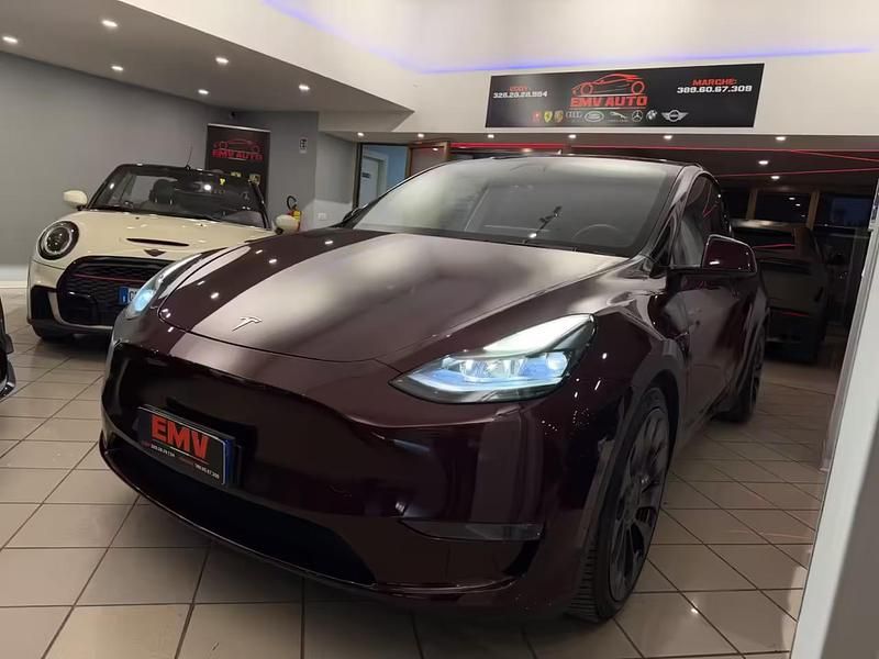 Usata Tesla Model Y Performance 392 kW (534 CV) 2024 Marrone SUV