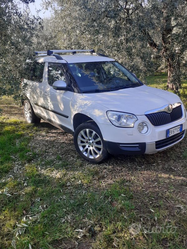 Usata Skoda Yeti 105 CV (77 kW) 2011 Bianco SUV