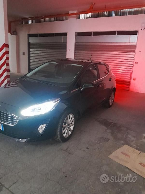 Usata Ford Fiesta 2019 Nero Utilitaria