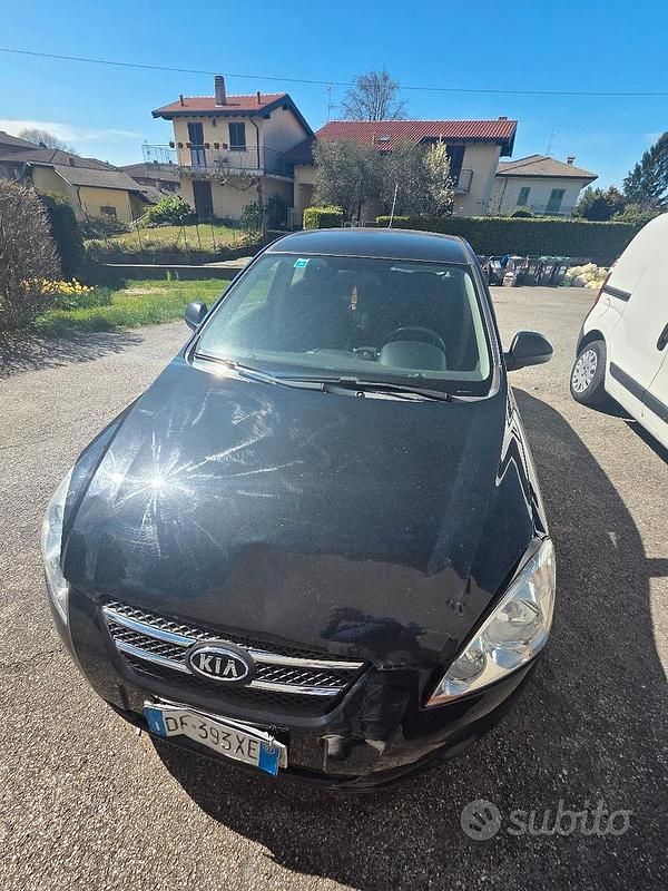 Usata Kia Ceed 2007 Nero Utilitaria
