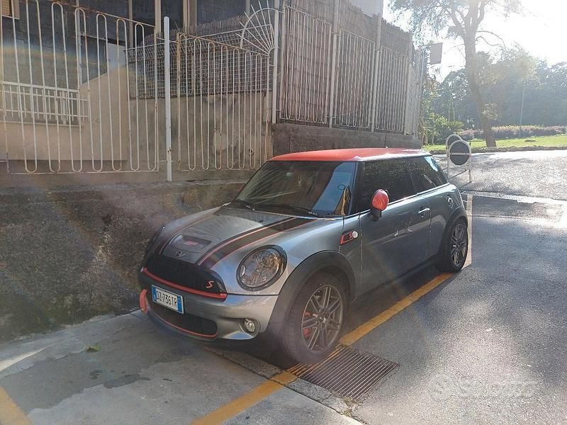 Grigio Usata 2010 Mini Cooper S Due volumi | 8000 € (Super prezzo) - Immagine 1/4