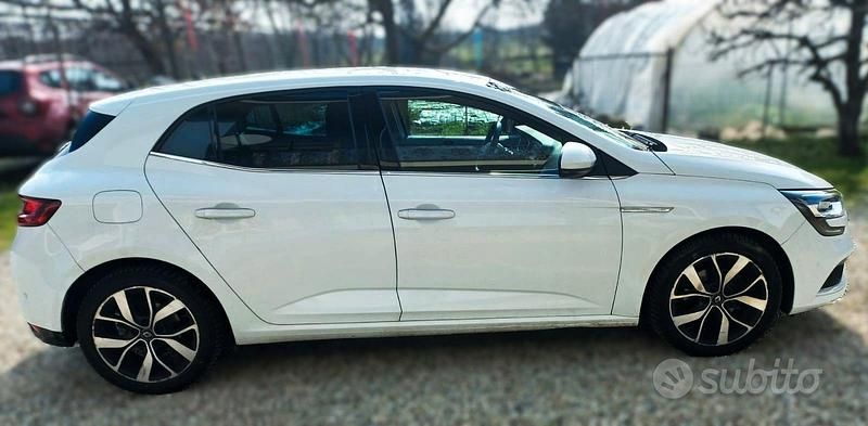 Usata Renault Mégane IV Intens 116 CV (85 kW) 2019 Bianco Berlina