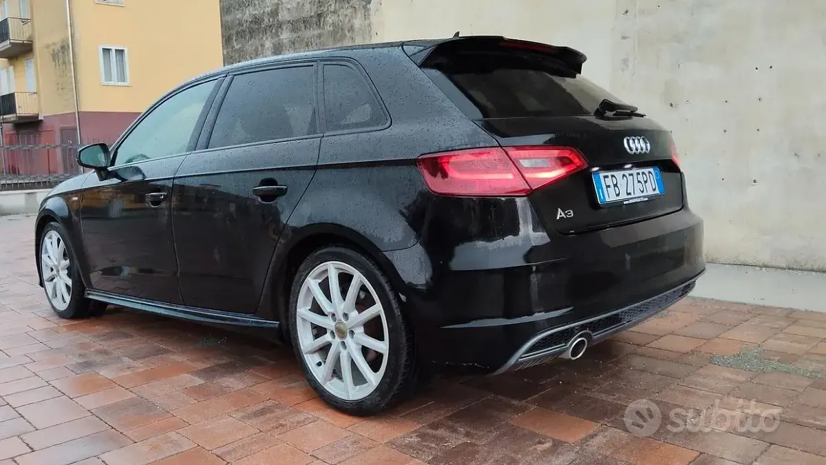 Usata Audi A3 110 CV (80 kW) 2015 Nero Berlina