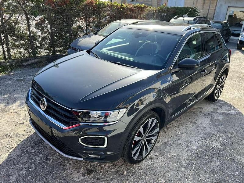 Usata VW T-Roc Style 150 CV (110 kW) 2018 Nero SUV