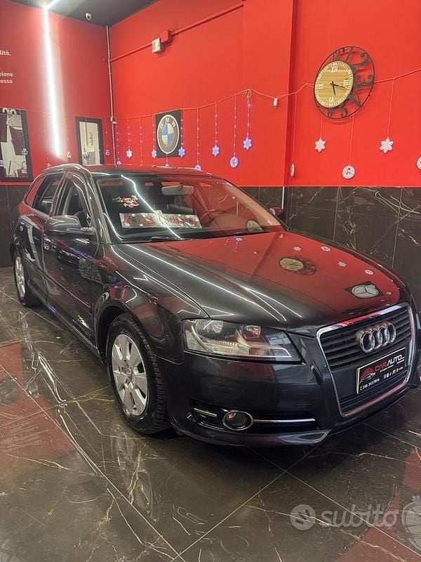 Usata Audi A3 Ambition 105 CV (77 kW) 2012 Grigio Utilitaria