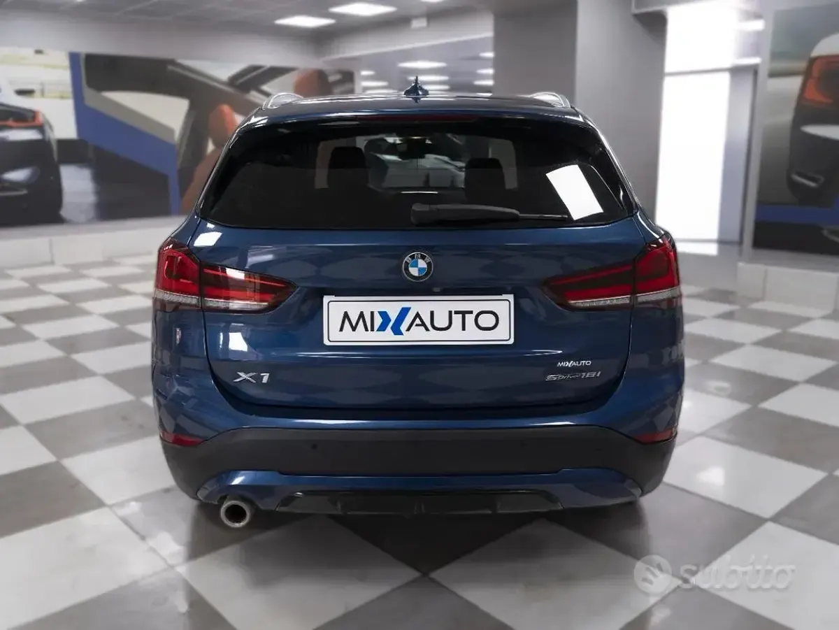 Usata BMW X1 Sport Line 136 CV (100 kW) 2022 Bluazzurro SUV