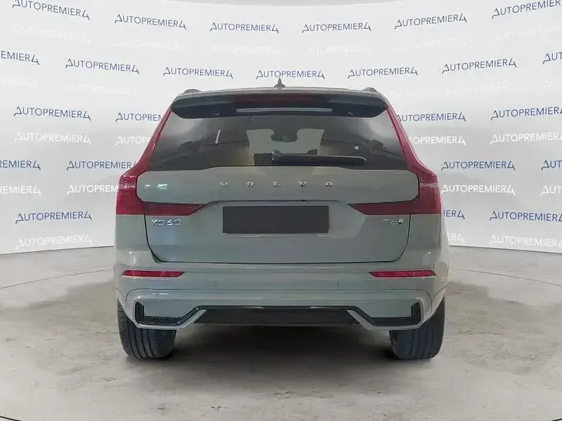 Nuova Volvo XC60 Ultra 336 CV (247 kW) 2026 Grigio SUV